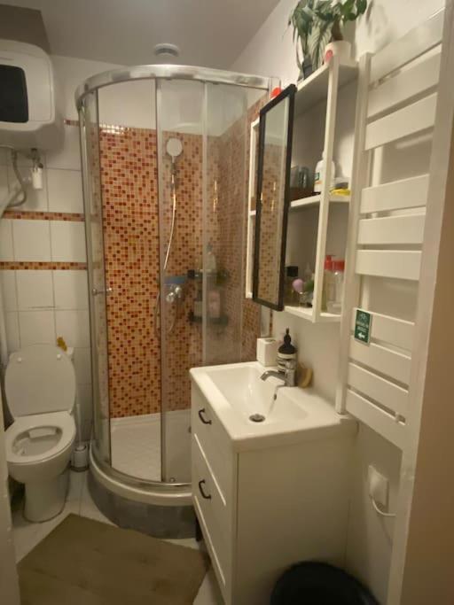 Chez Bon Apartment *